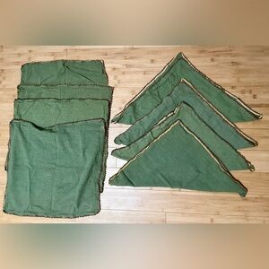 Pier 1 Imports 8 pc set Beaded edge Trim Napkins Green cotton 18 x 18 cotton